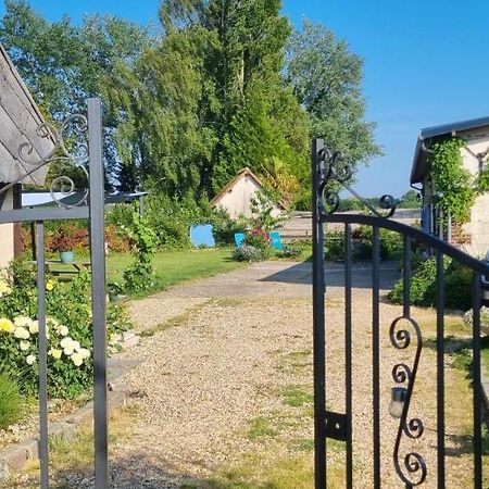 Bed and Breakfast La Cle Des Champs Asnieres  Exterior foto